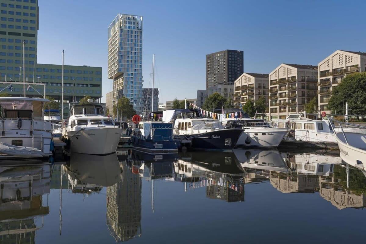 Huswell - Beautiful In The Heart Of Antwerp